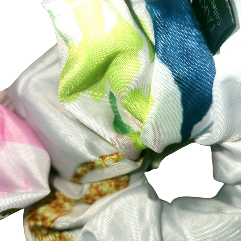 Tart Collections Pink and White Floral Hair Scrunchie. - Picture 3 of 12